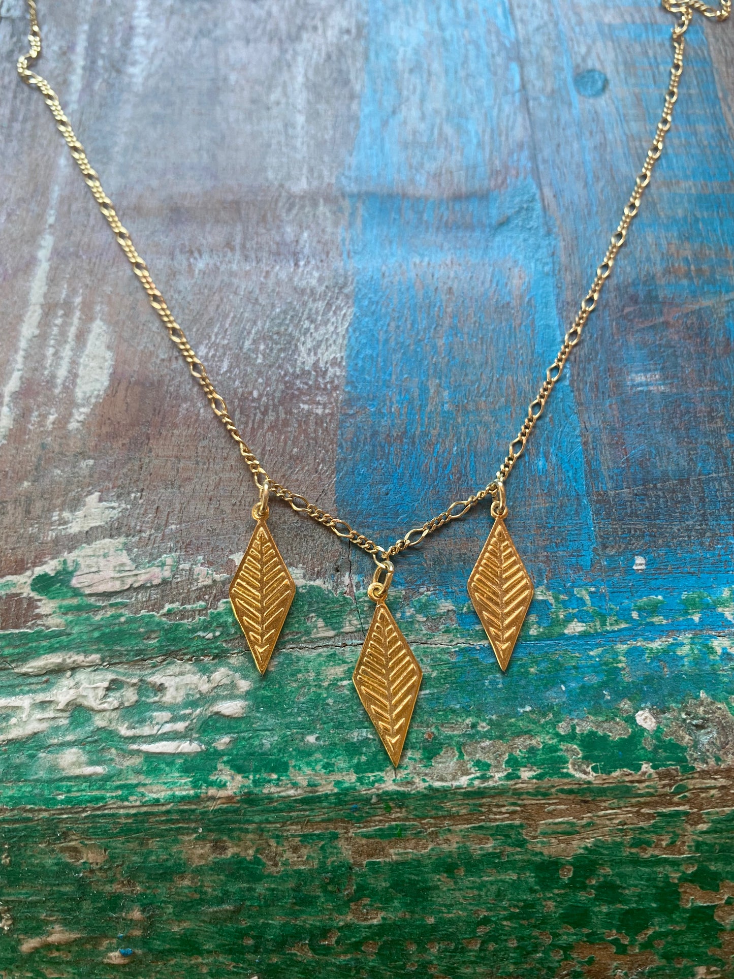 Romvos velonies/stitches | triple silver necklace