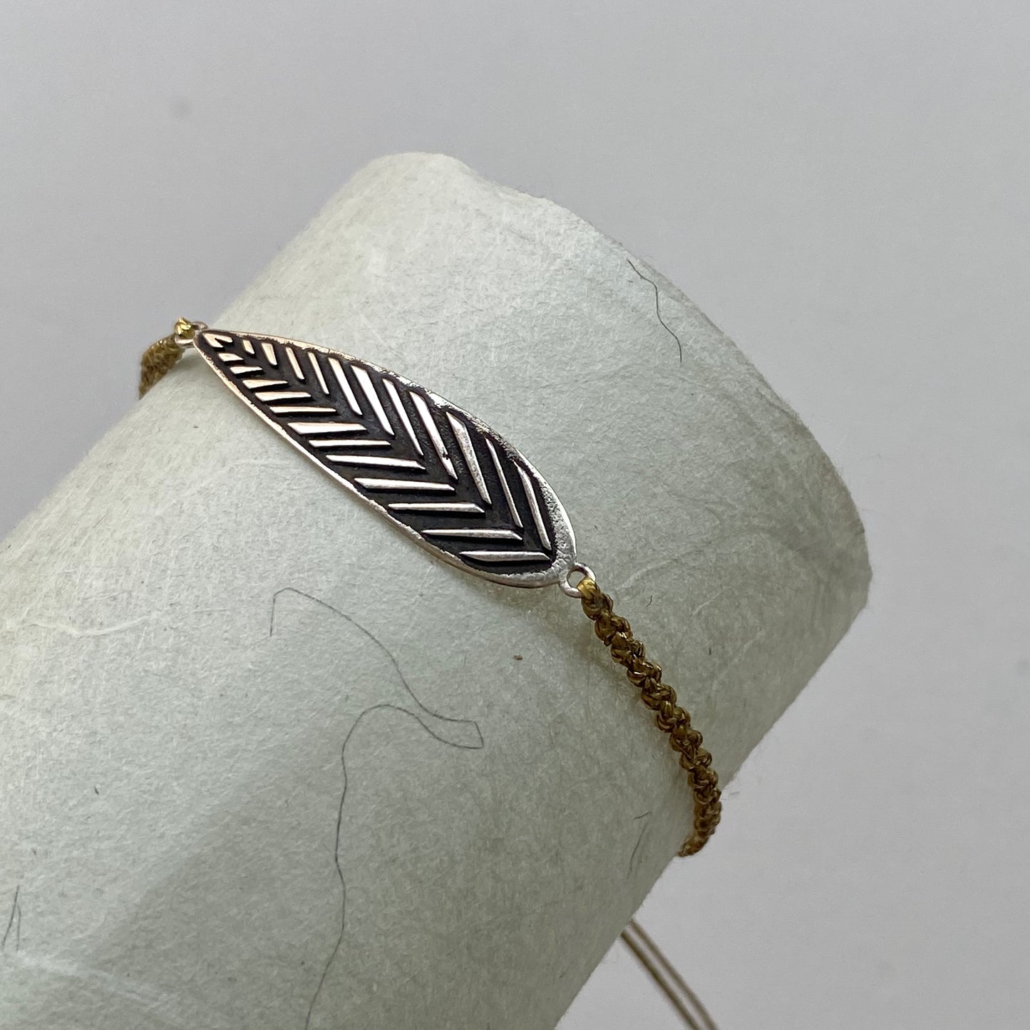 Fyllo large velonies/stitches collection | silver macrame bracelet