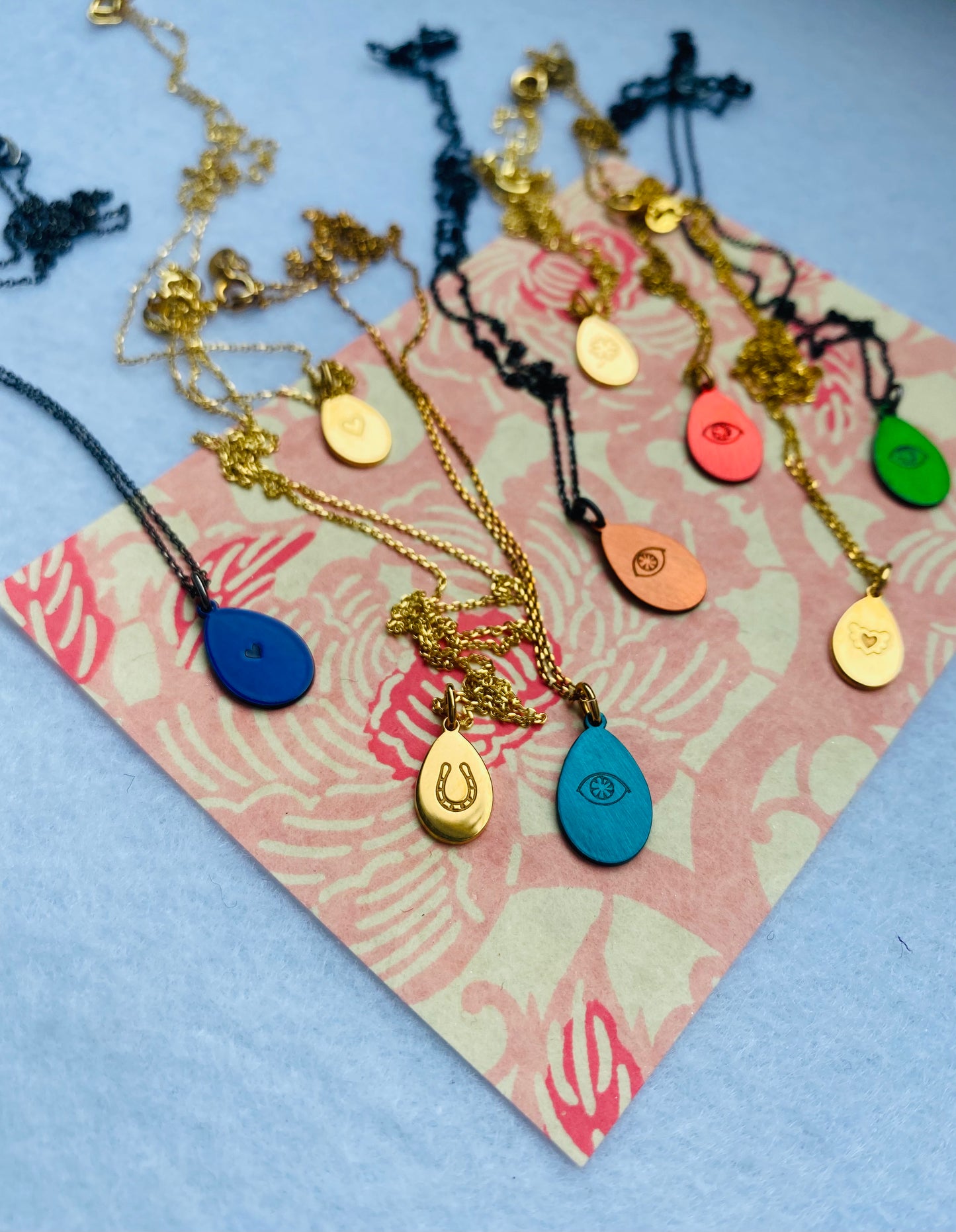 Eggs | Mini drop pendant