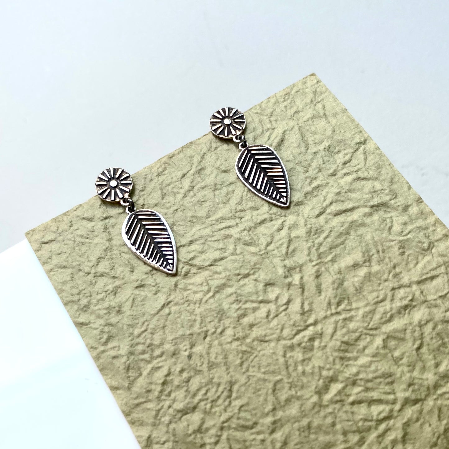 Fyllo velonies/stitches | earrings silver or goldplated