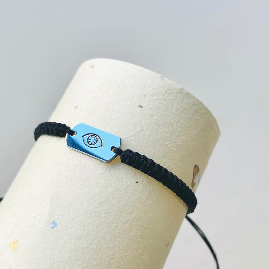 EYE mini tag silver macramé bracelet