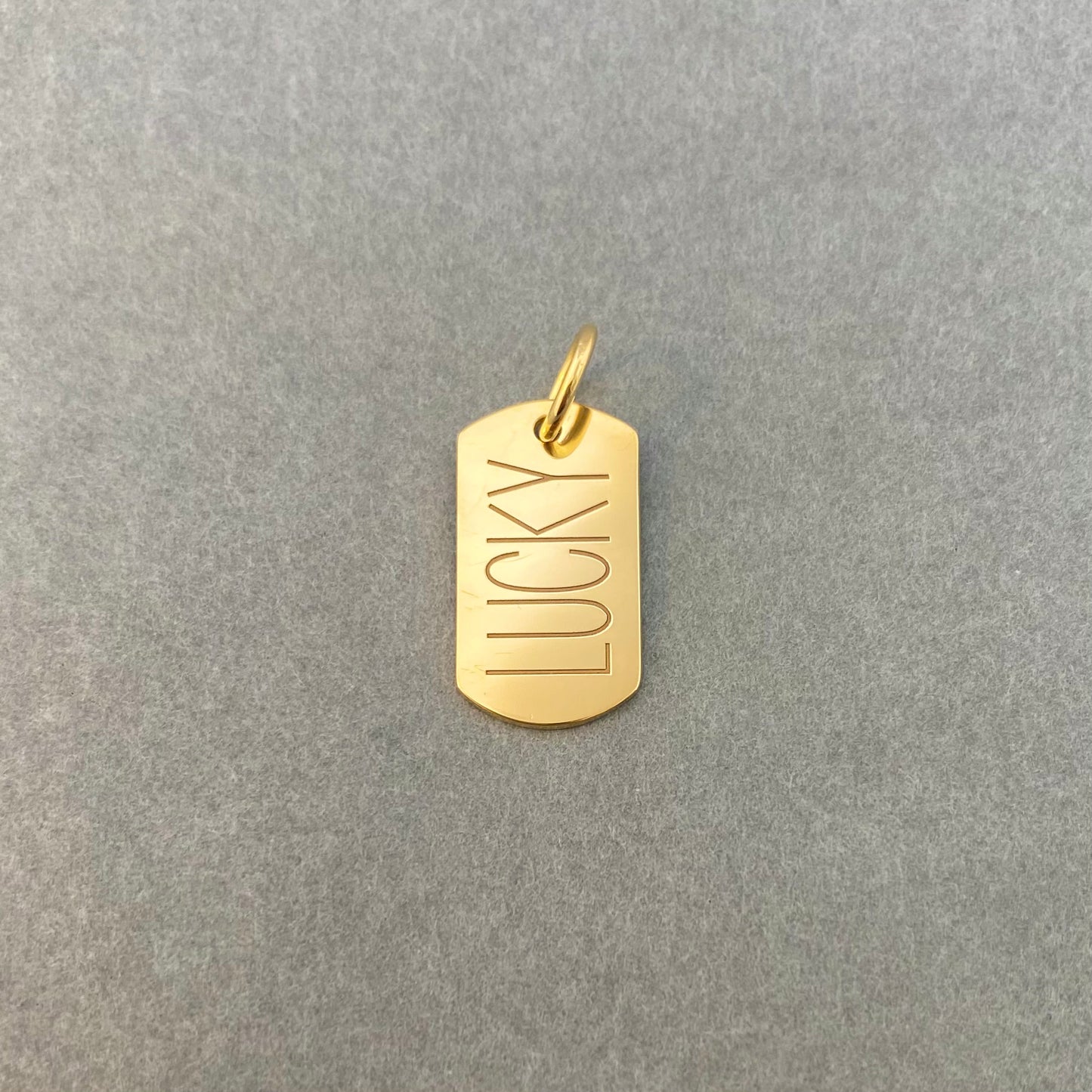 LUCKY | medium tag pendant