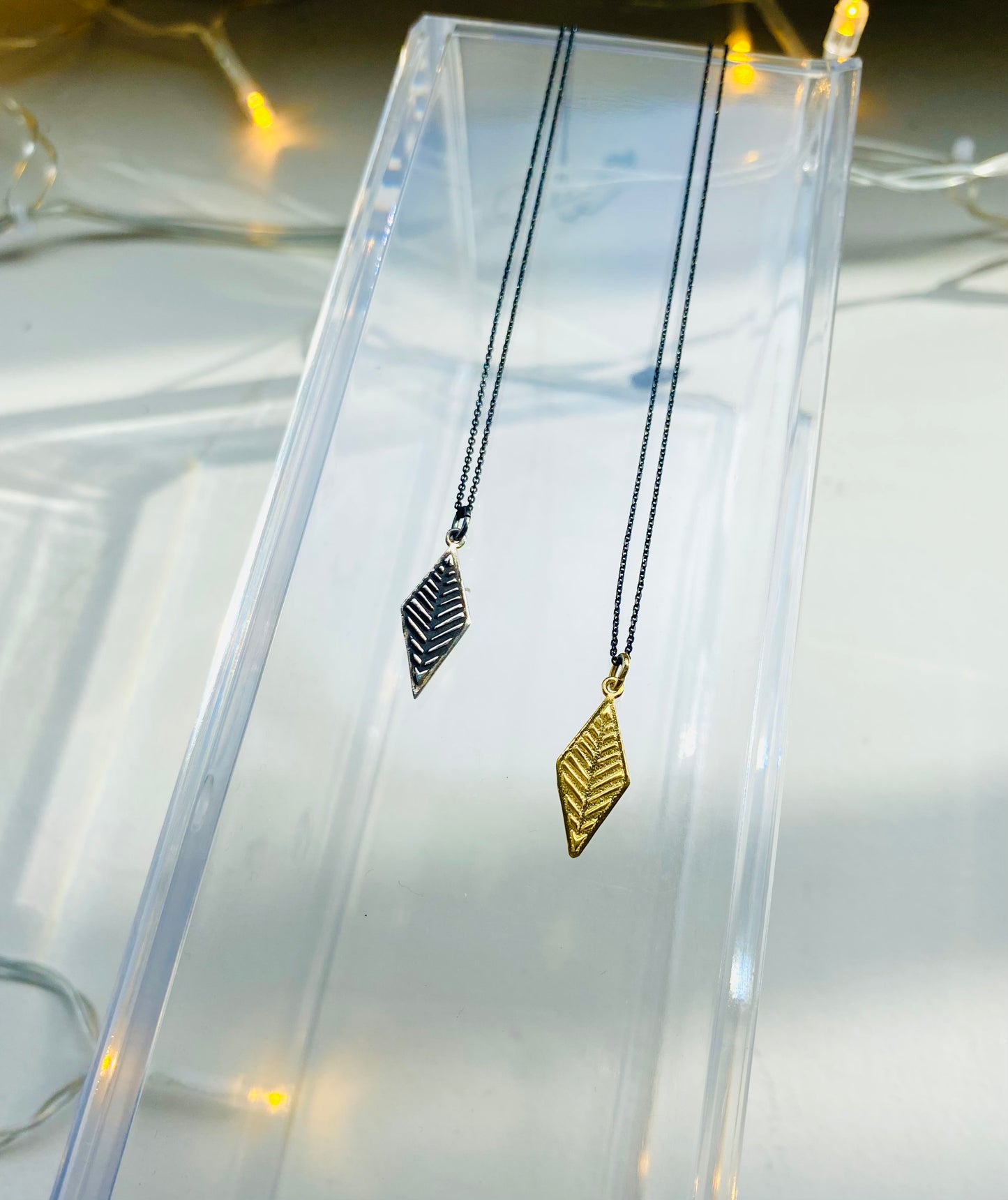 romvos velonies/stitches | small silver pendant