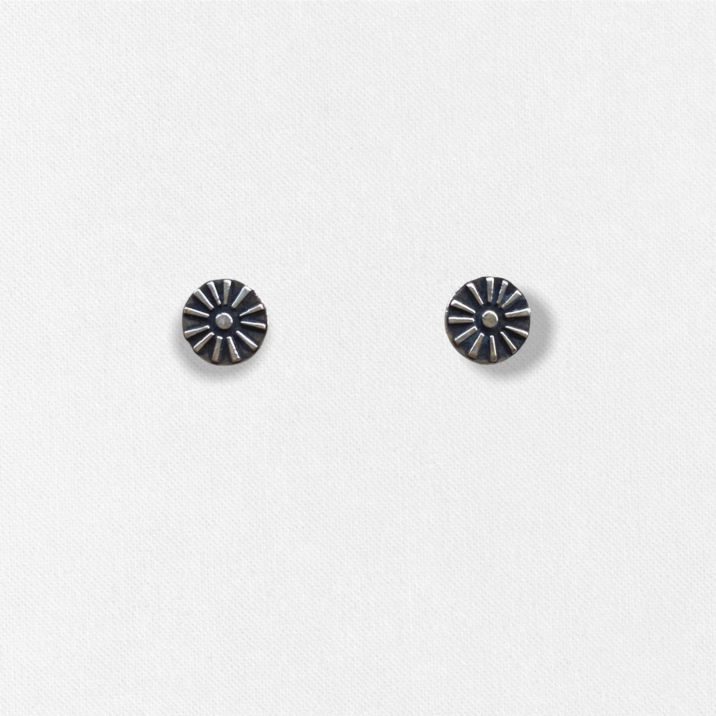 sun velonies/stitches | small silver studs