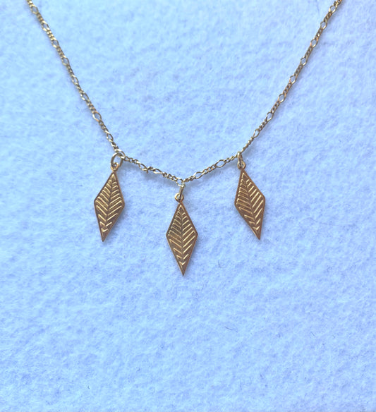 Romvos velonies/stitches | triple silver necklace