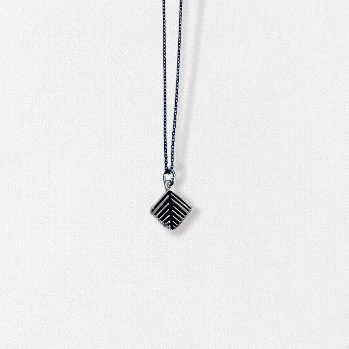 square velonies/stitches | small silver pendant 4538 4539