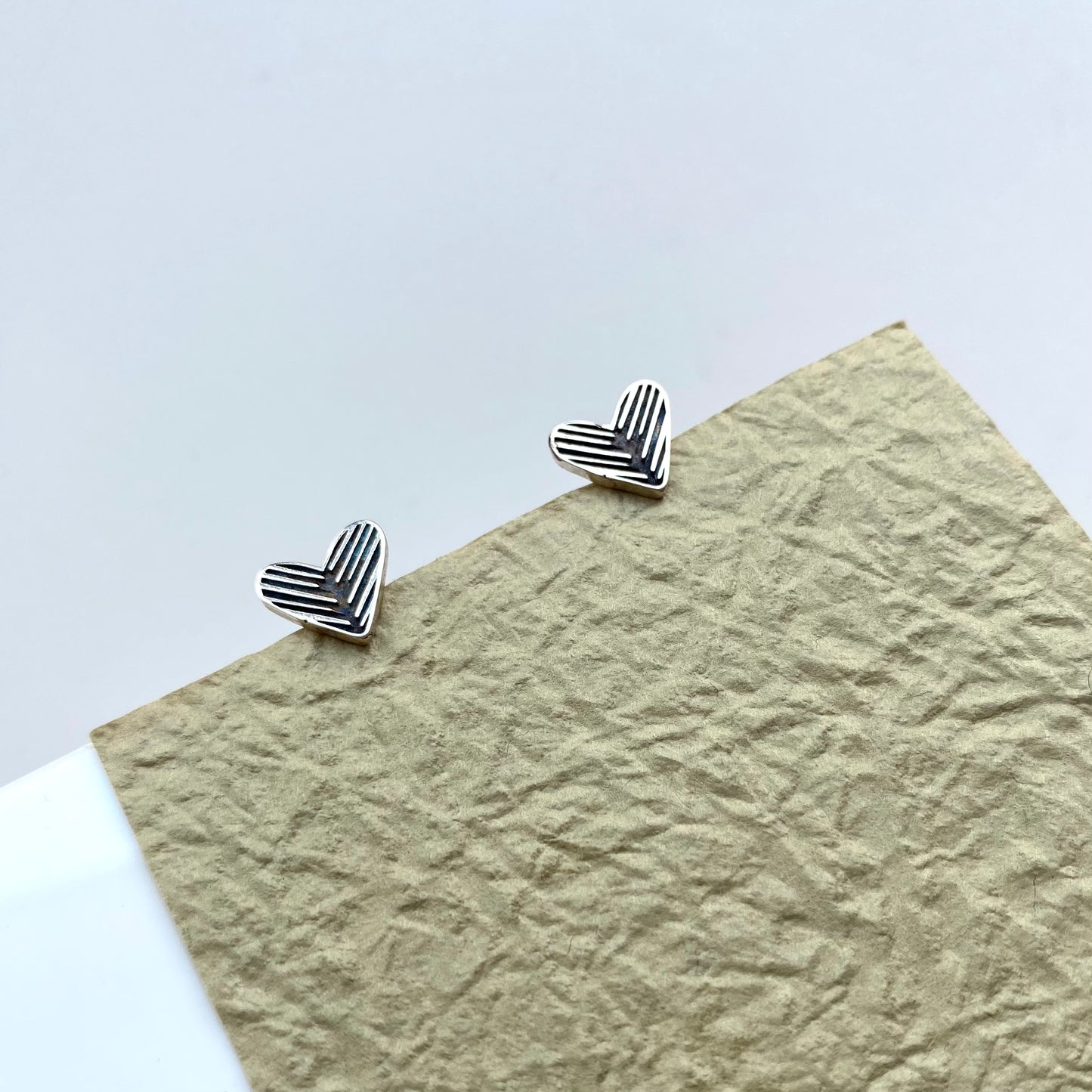 heart velonies/stitches | silver studs