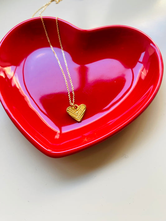 heart velonies/stitches | small silver pendant fine chain
