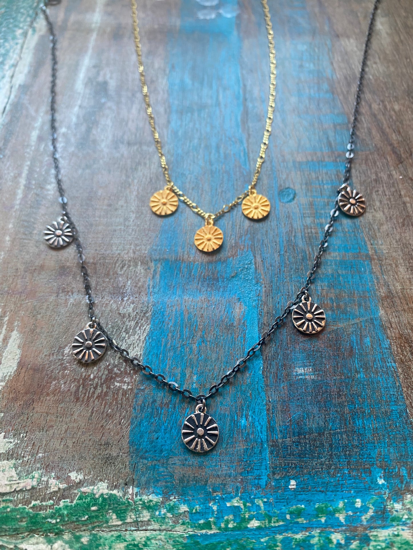 sun velonies/stitches | triple silver necklace